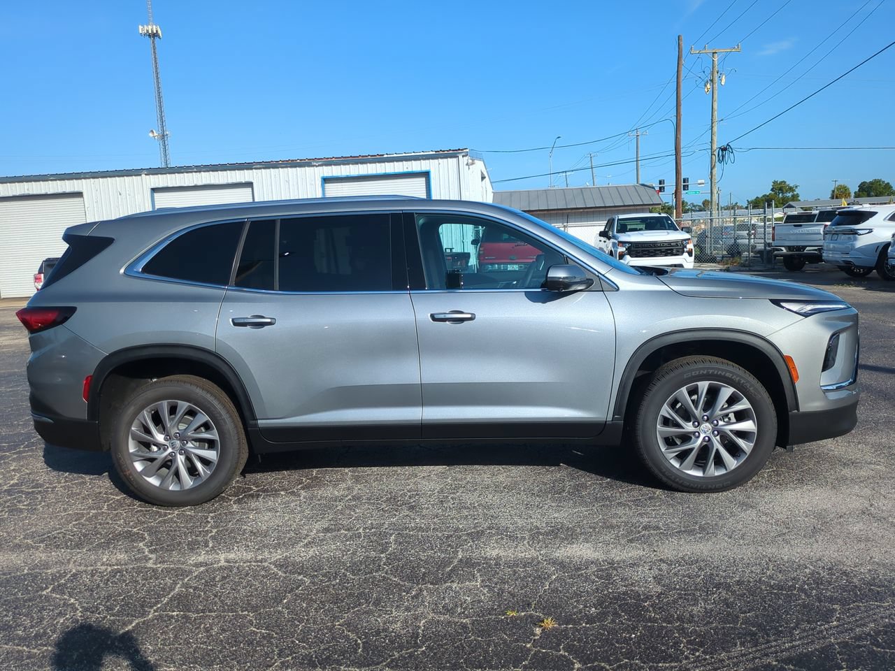 New 2026 Buick Enclave Preferred w/ Power Package FWD image 3