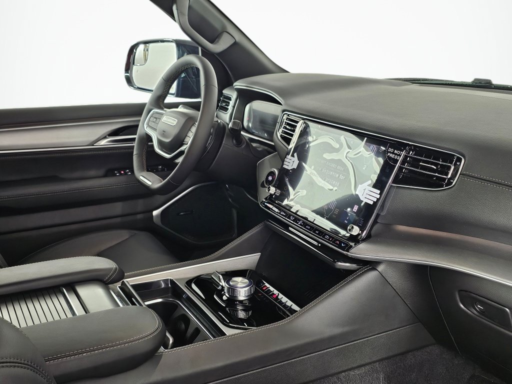 New 2026 Jeep Grand Wagoneer Limited AWD/4WD image 44