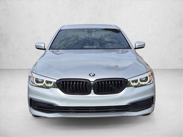 Used 2019 BMW 530e w/ Convenience Package RWD image 2