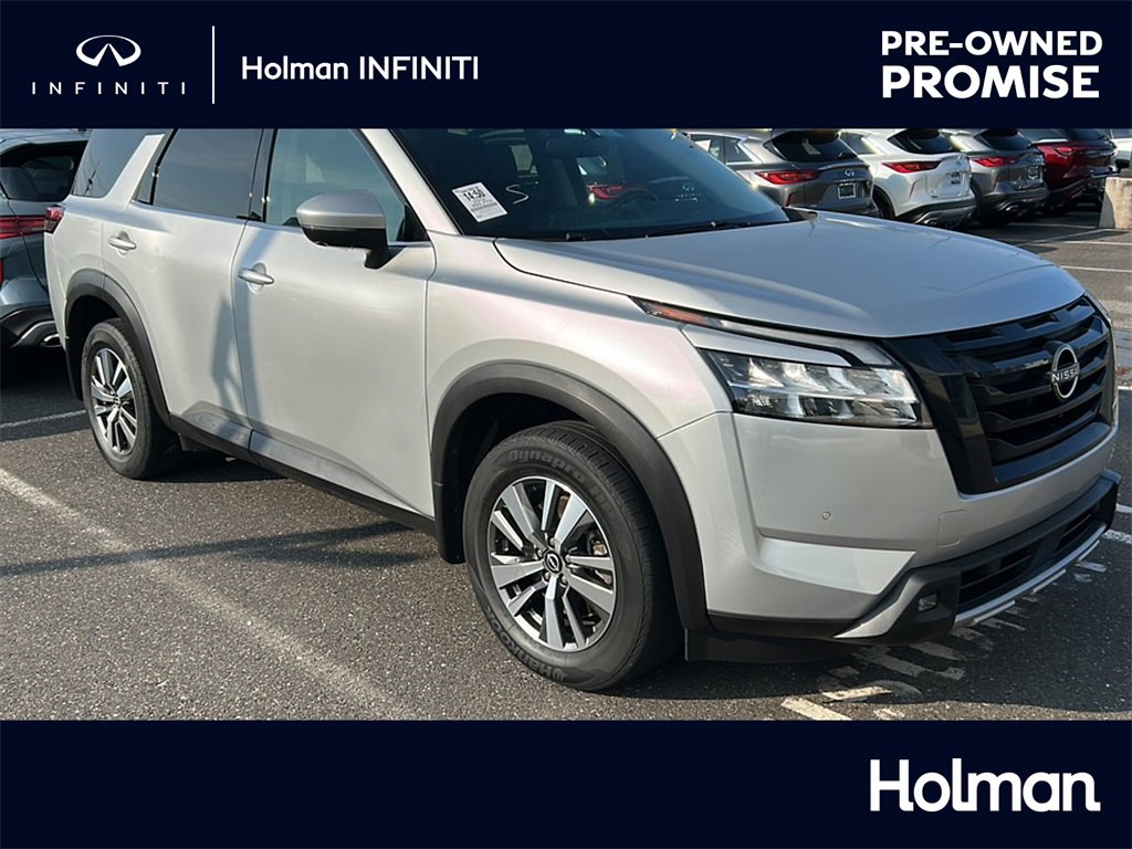 Used 2022 Nissan Pathfinder SL w/ SL Black Package