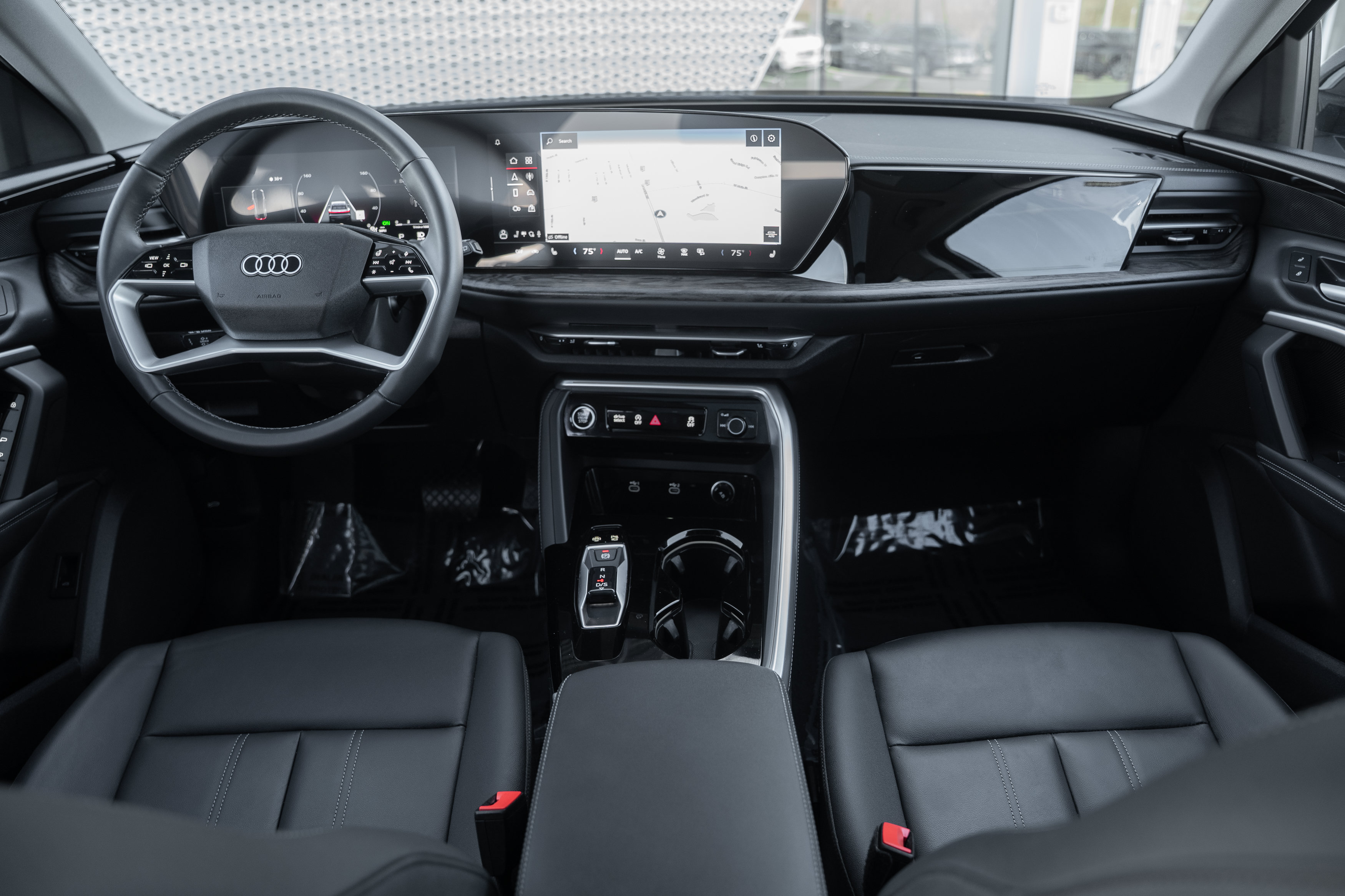 Certified 2025 Audi Q5 Premium w/ Convenience Package AWD/4WD image 8