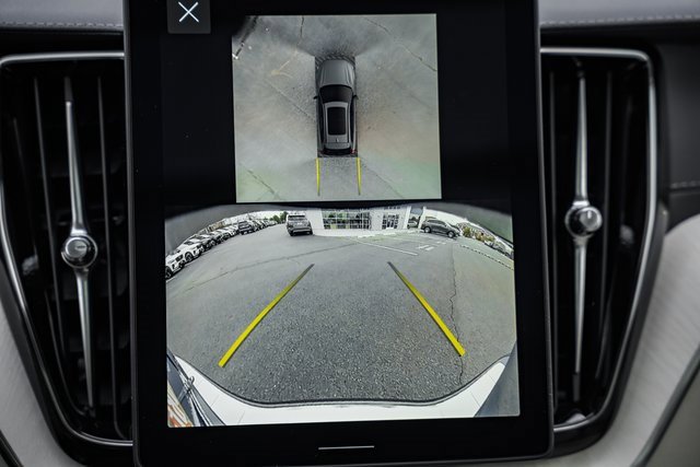 New 2026 Volvo XC60 B5 Ultra w/ Protection Package Premier image 41