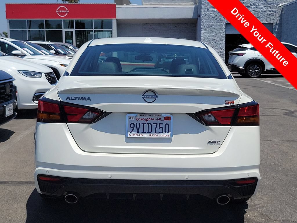 Used 2025 Nissan Altima 2.5 SR AWD/4WD image 31