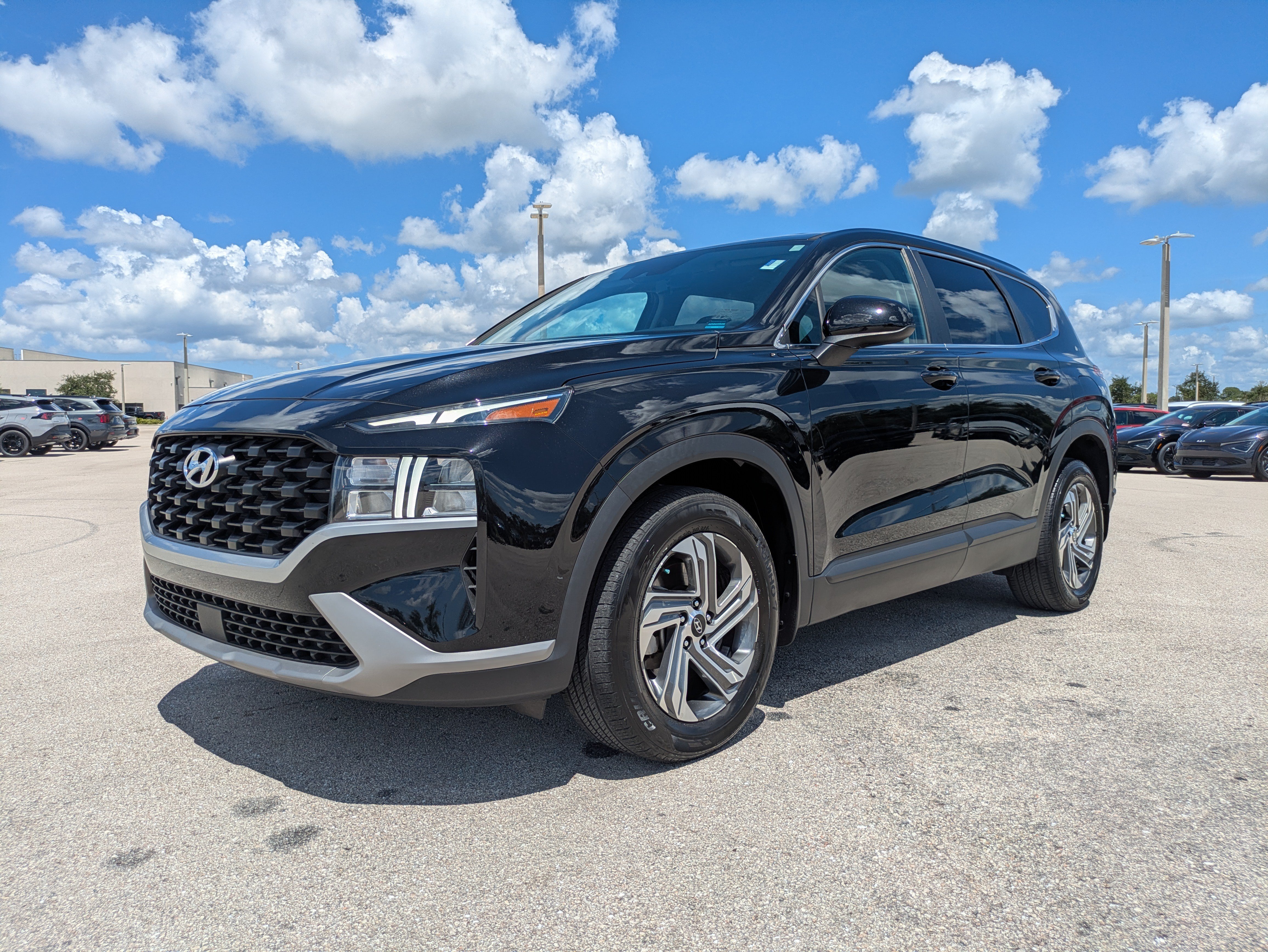 Used 2023 Hyundai Santa Fe SE FWD image 8