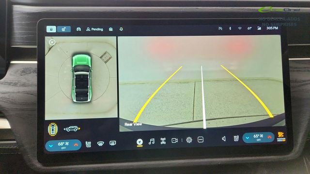 Used 2025 Rivian R1S Adventure AWD/4WD image 53