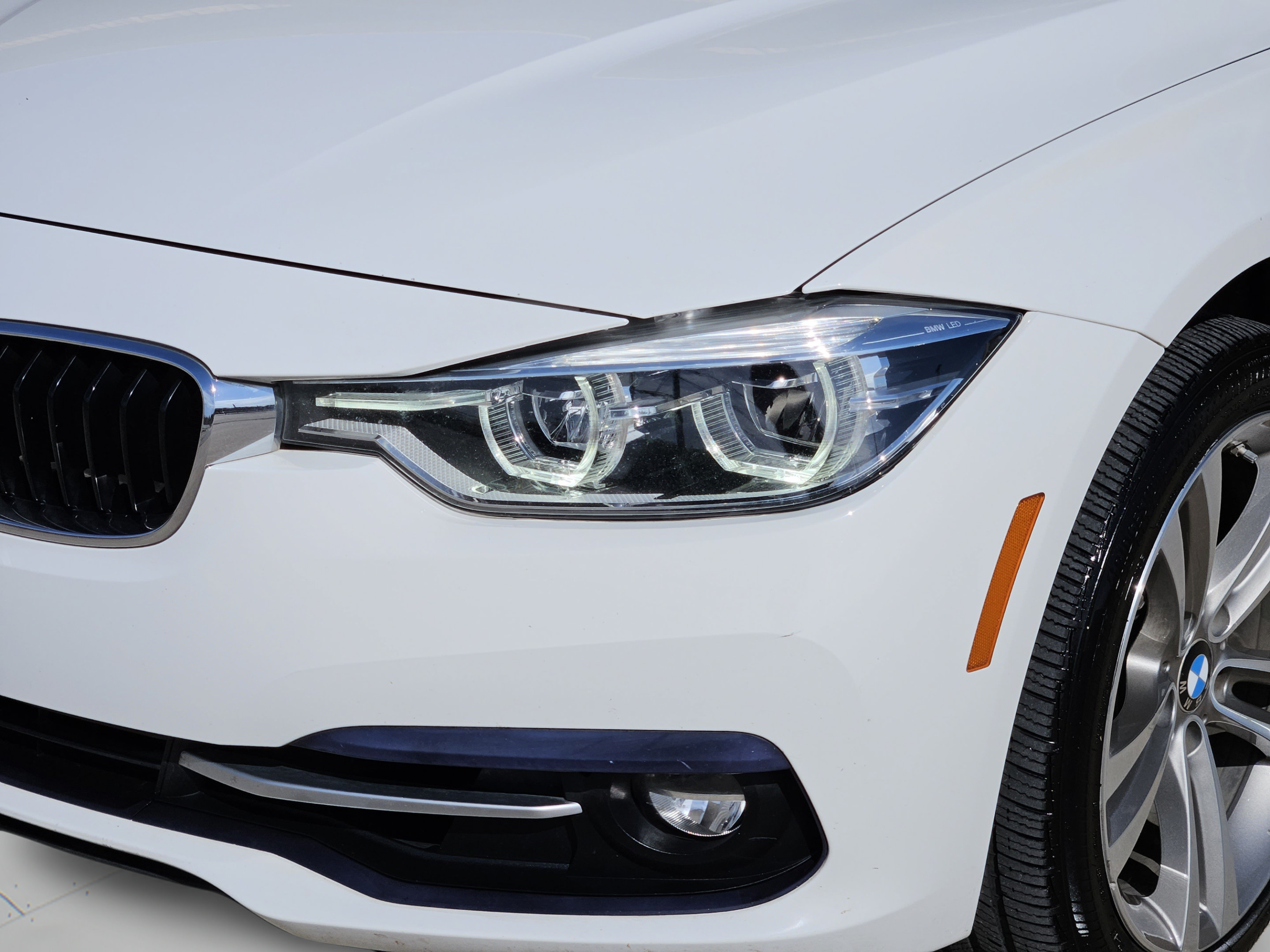 Used 2018 BMW 330i Sedan RWD image 31