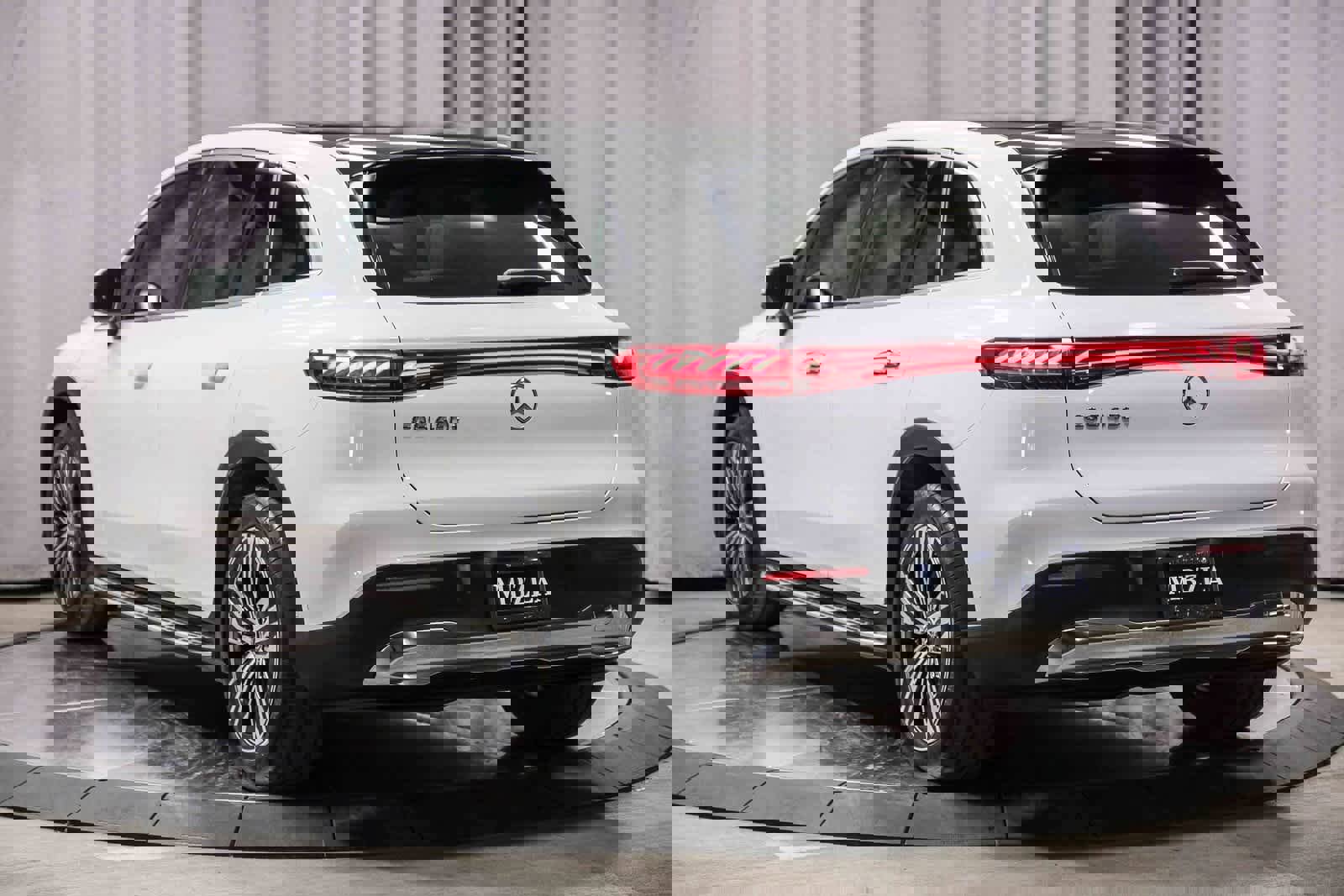 Certified 2023 Mercedes-Benz EQS 450+ SUV image 2