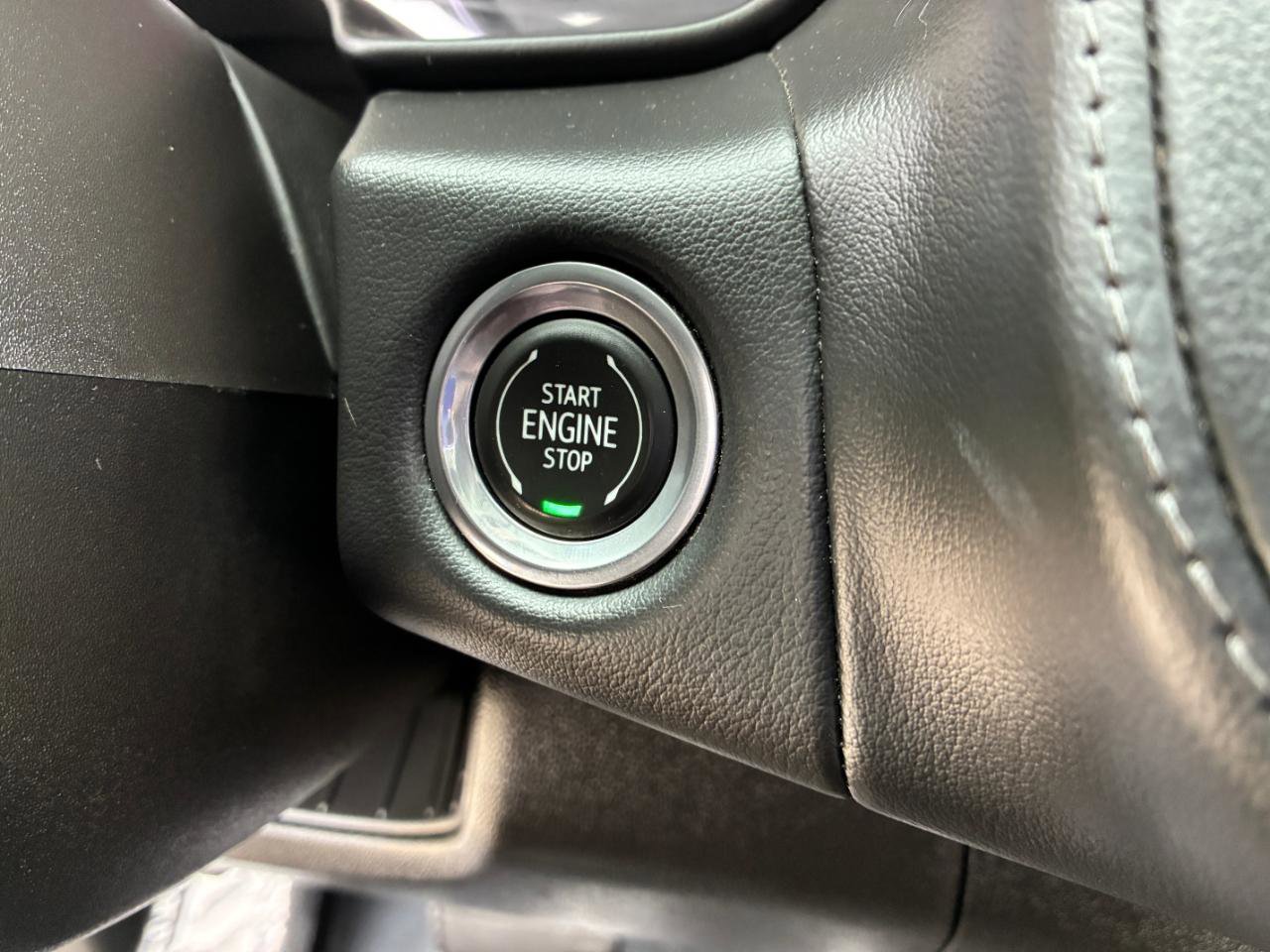 Used 2021 Chevrolet Tahoe LT w/ Luxury Package image 28