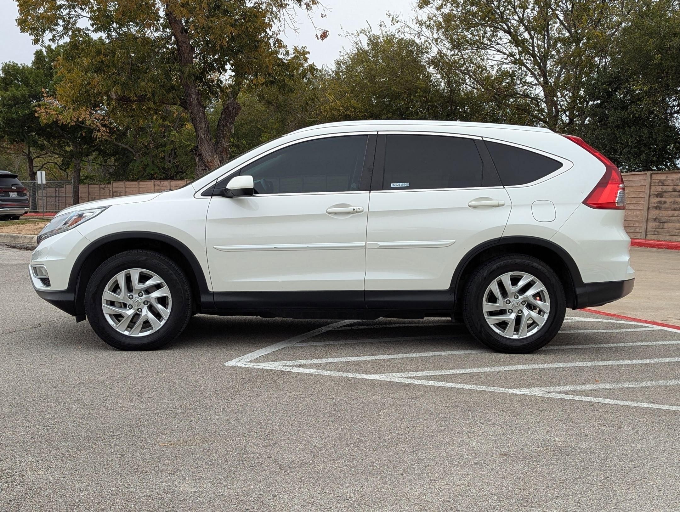 Used 2015 Honda CR-V EX-L image 7