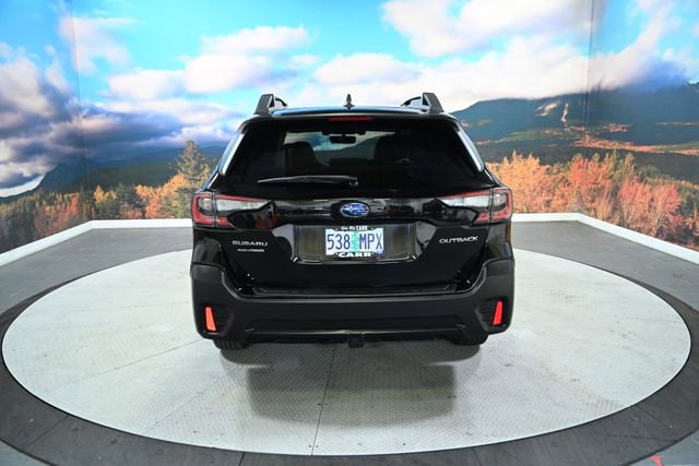 Used 2021 Subaru Outback Premium image 7