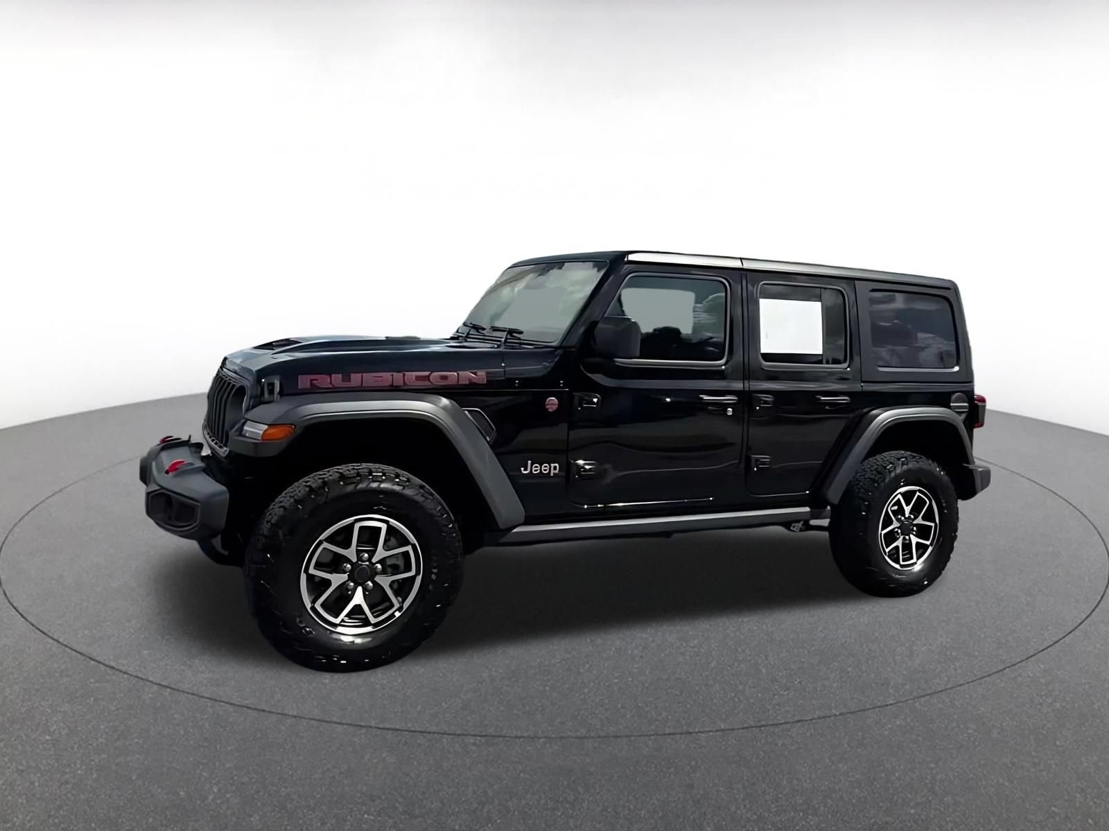 Used 2026 Jeep Wrangler Unlimited Rubicon AWD/4WD image 3