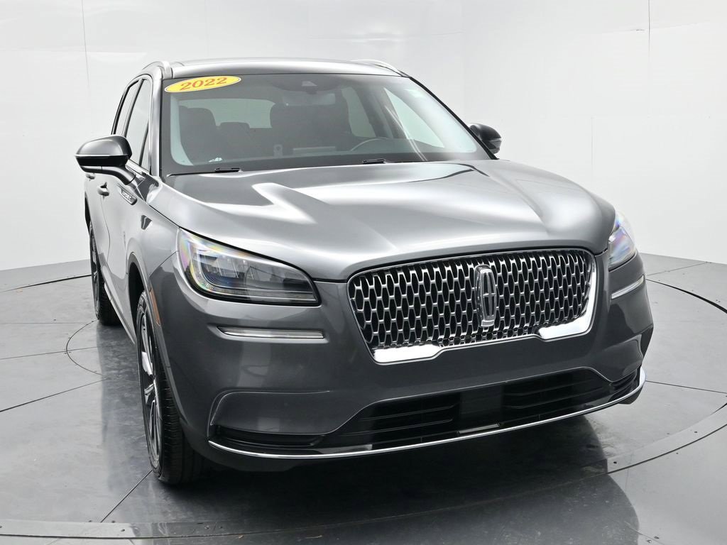 Used 2022 Lincoln Corsair Reserve image 2