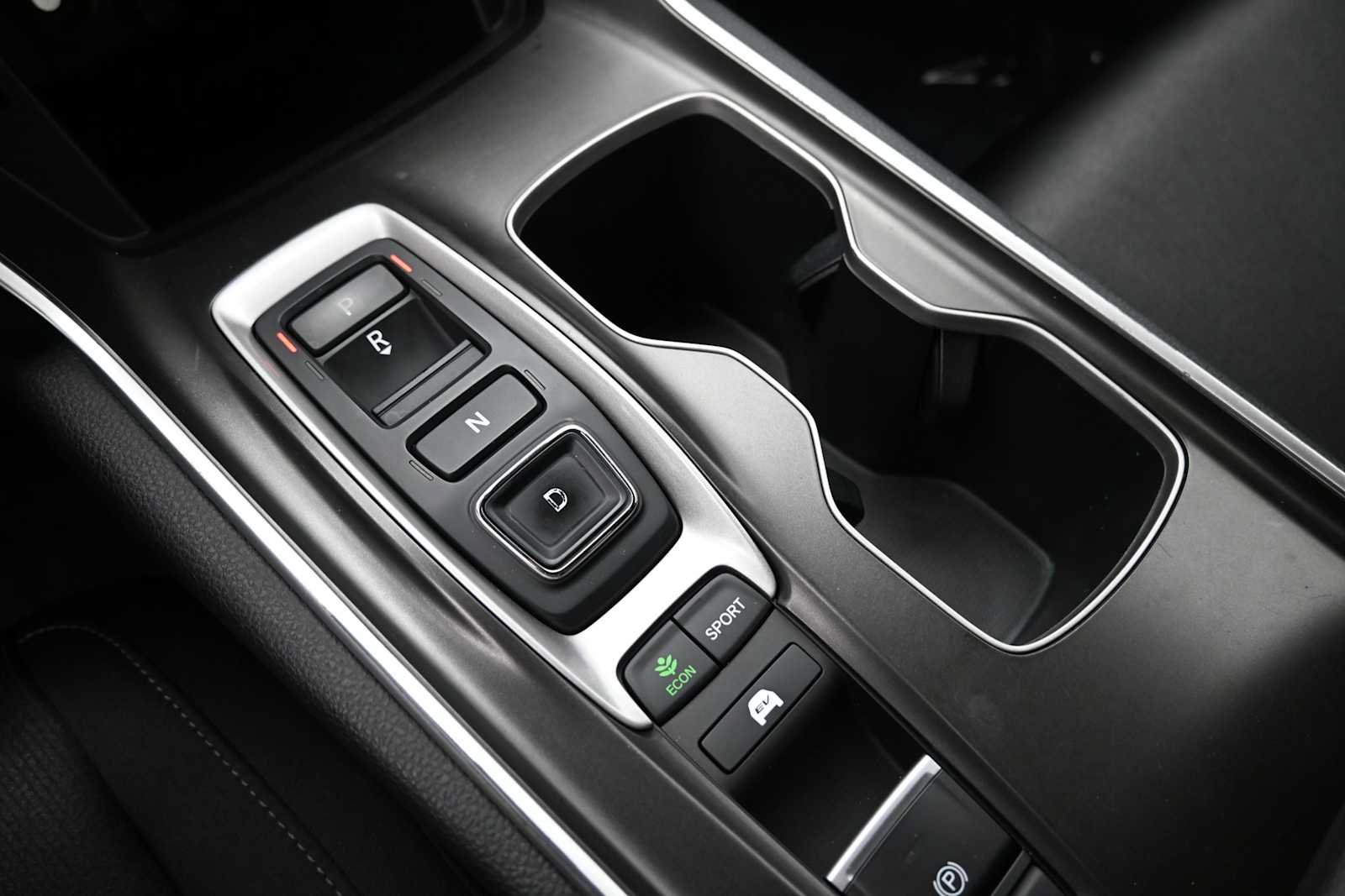 Used 2019 Honda Accord Hybrid image 12