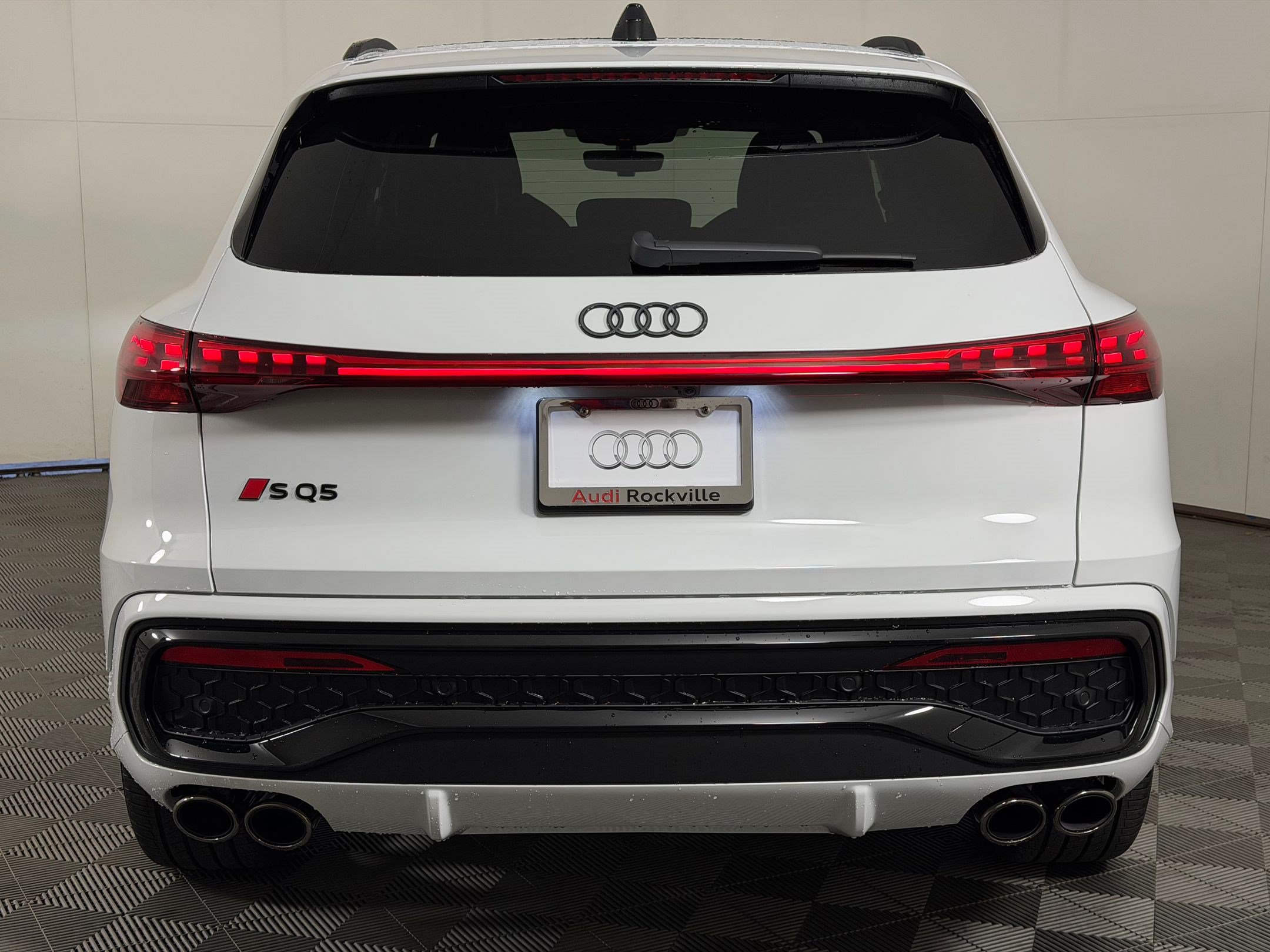 New 2026 Audi SQ5 Premium Plus AWD/4WD image 10