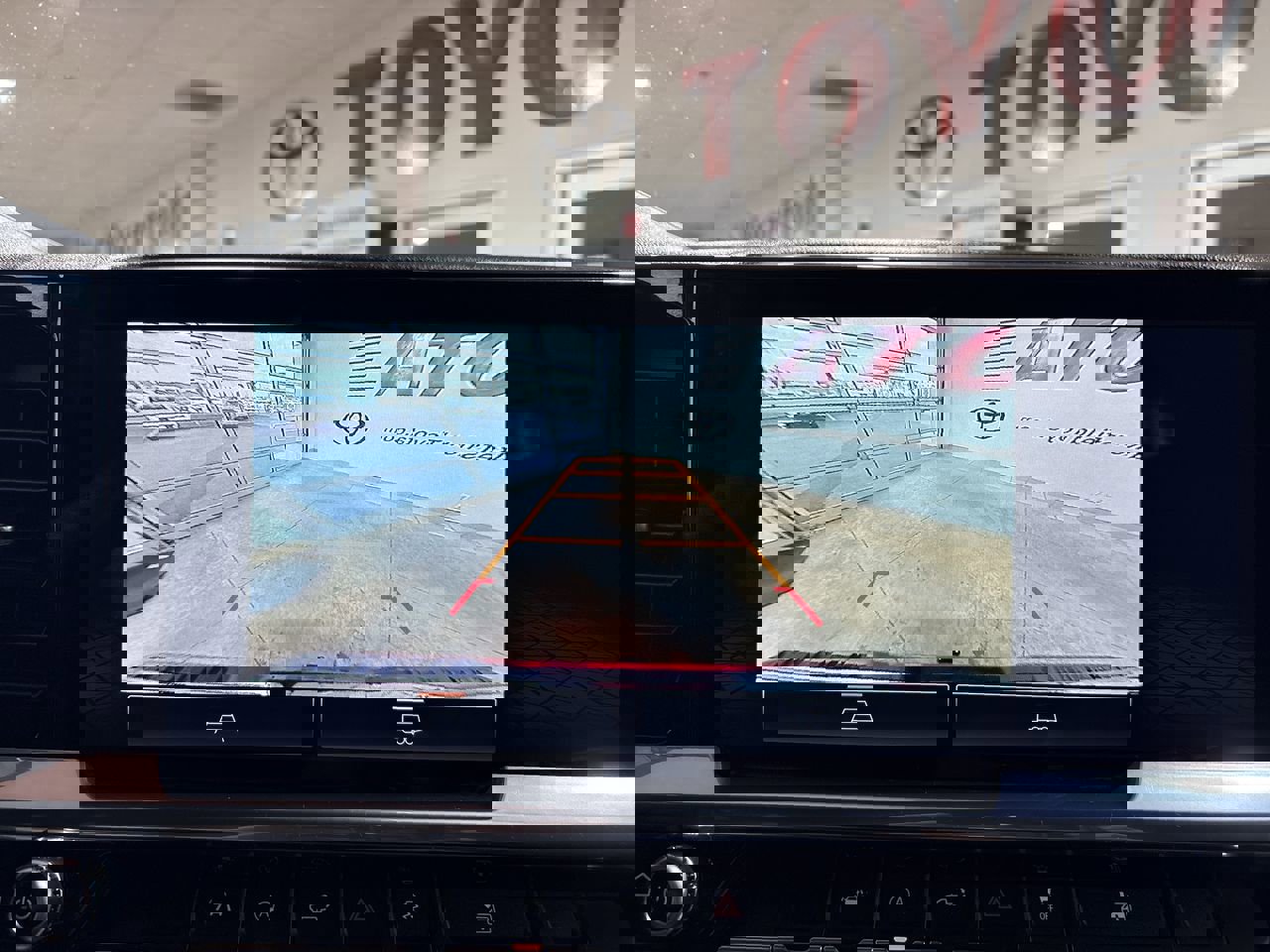 Used 2022 GMC Sierra 1500 Elevation image 18