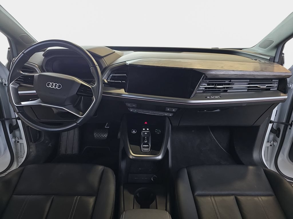 Used 2024 Audi Q4 e-tron Premium Plus w/ Premium Plus AWD/4WD image 10