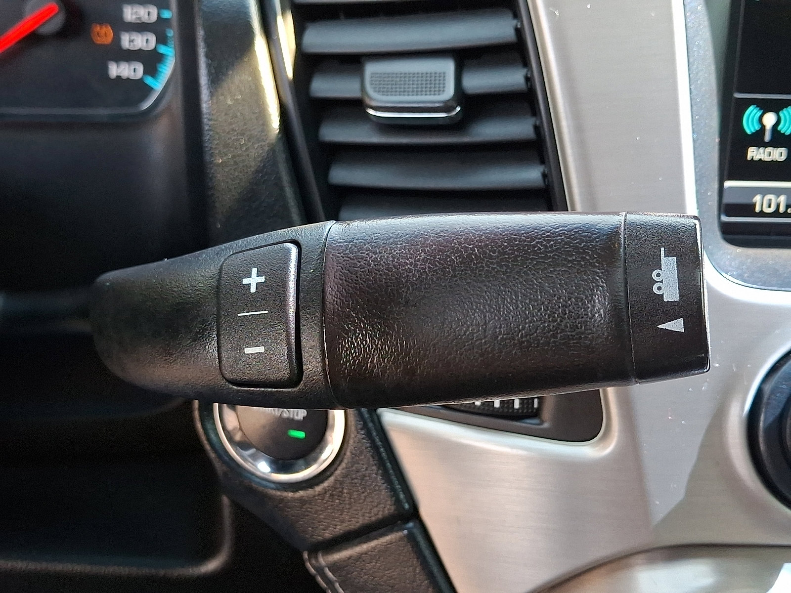 Used 2017 GMC Yukon XL Denali w/ Open Road Package image 17