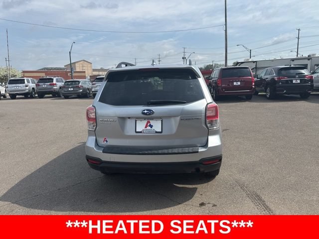 Used 2018 Subaru Forester 2.5i Premium w/ All-Weather Package AWD/4WD image 4