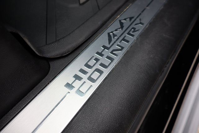 Used 2025 Chevrolet Silverado 2500 High Country w/ High Country Premium Package image 54