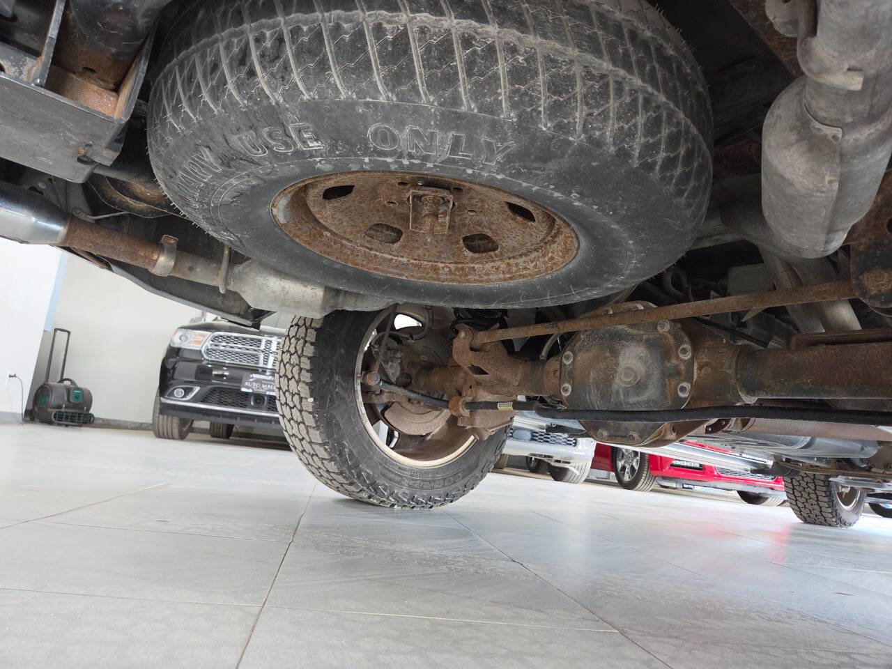 Used 2013 RAM 1500 Laramie w/ Convenience Group AWD/4WD image 12