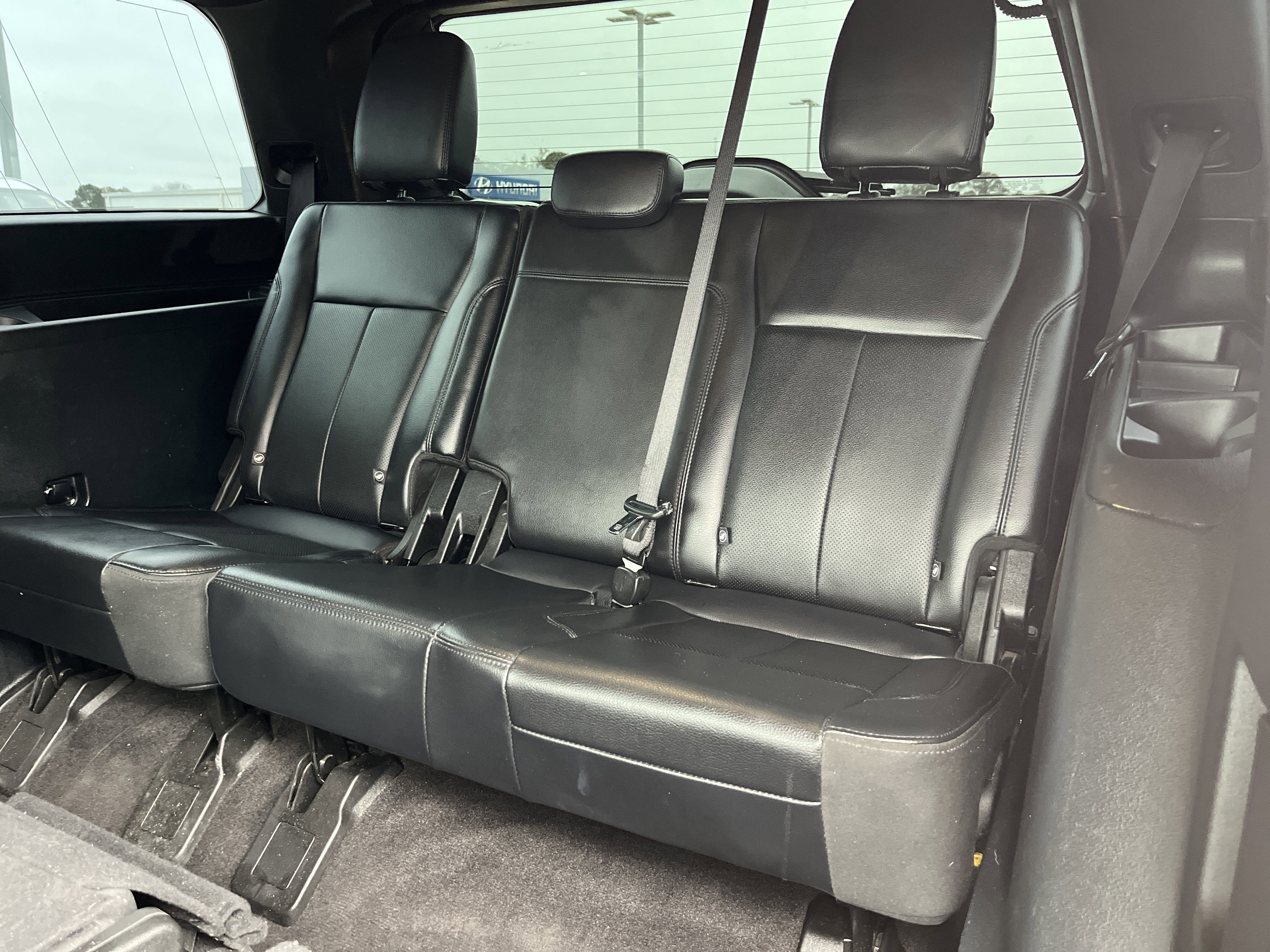 Used 2021 Ford Expedition XLT image 13