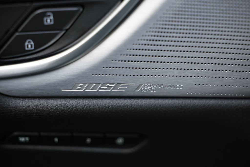 Used 2024 Cadillac XT6 Premium Luxury w/ Technology Package image 16