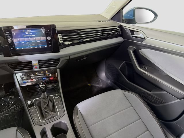 New 2026 Volkswagen Jetta SE FWD image 24