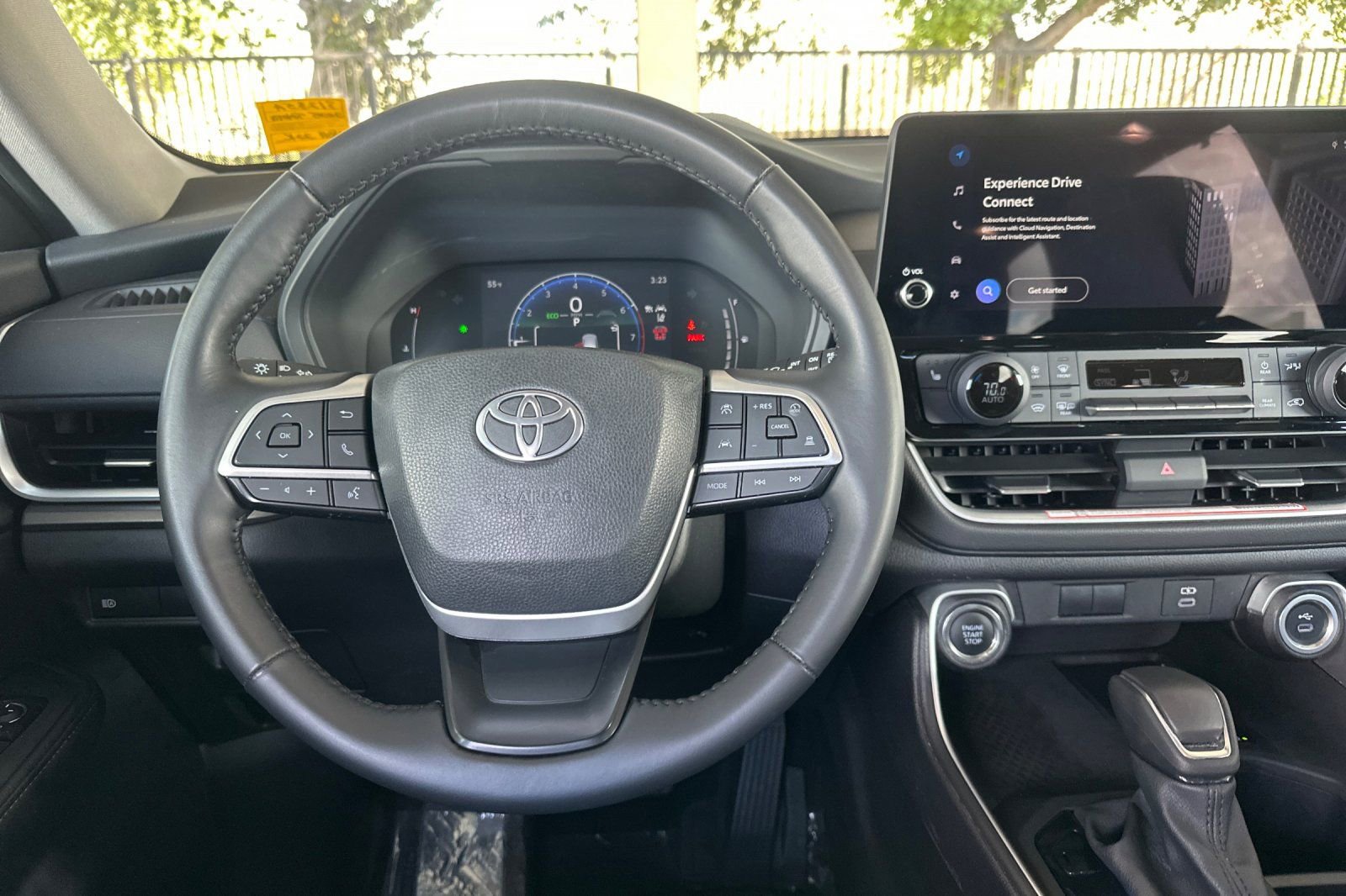 Certified 2025 Toyota Grand Highlander FWD image 18