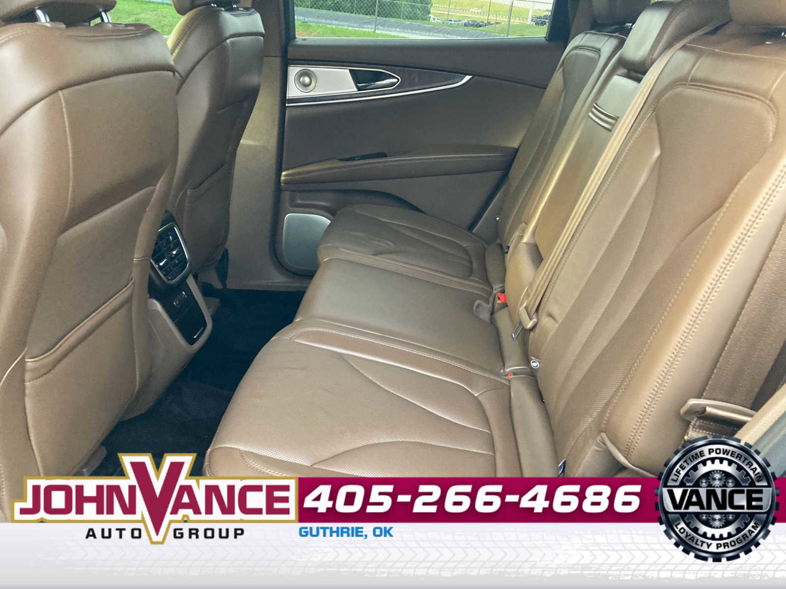 Used 2016 Lincoln MKX Reserve w/ Luxury Package image 4