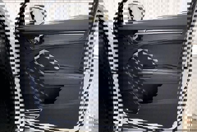 Used 2020 Audi Q3 2.0T Prestige AWD/4WD image 22