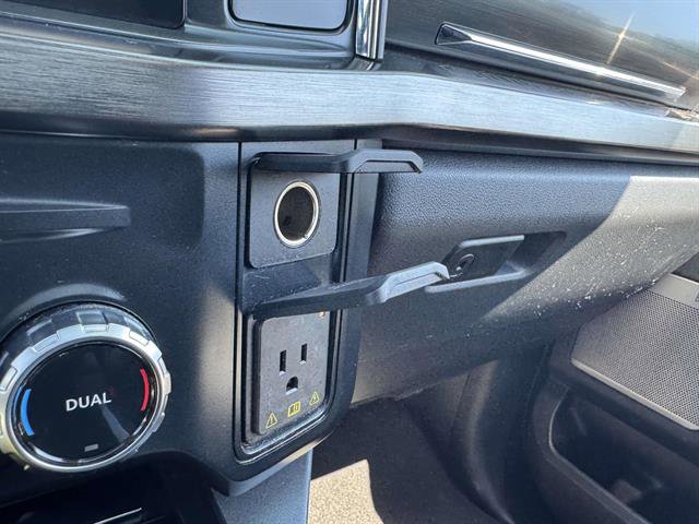 Used 2023 Ford F250 Lariat w/ Lariat Ultimate Package image 21