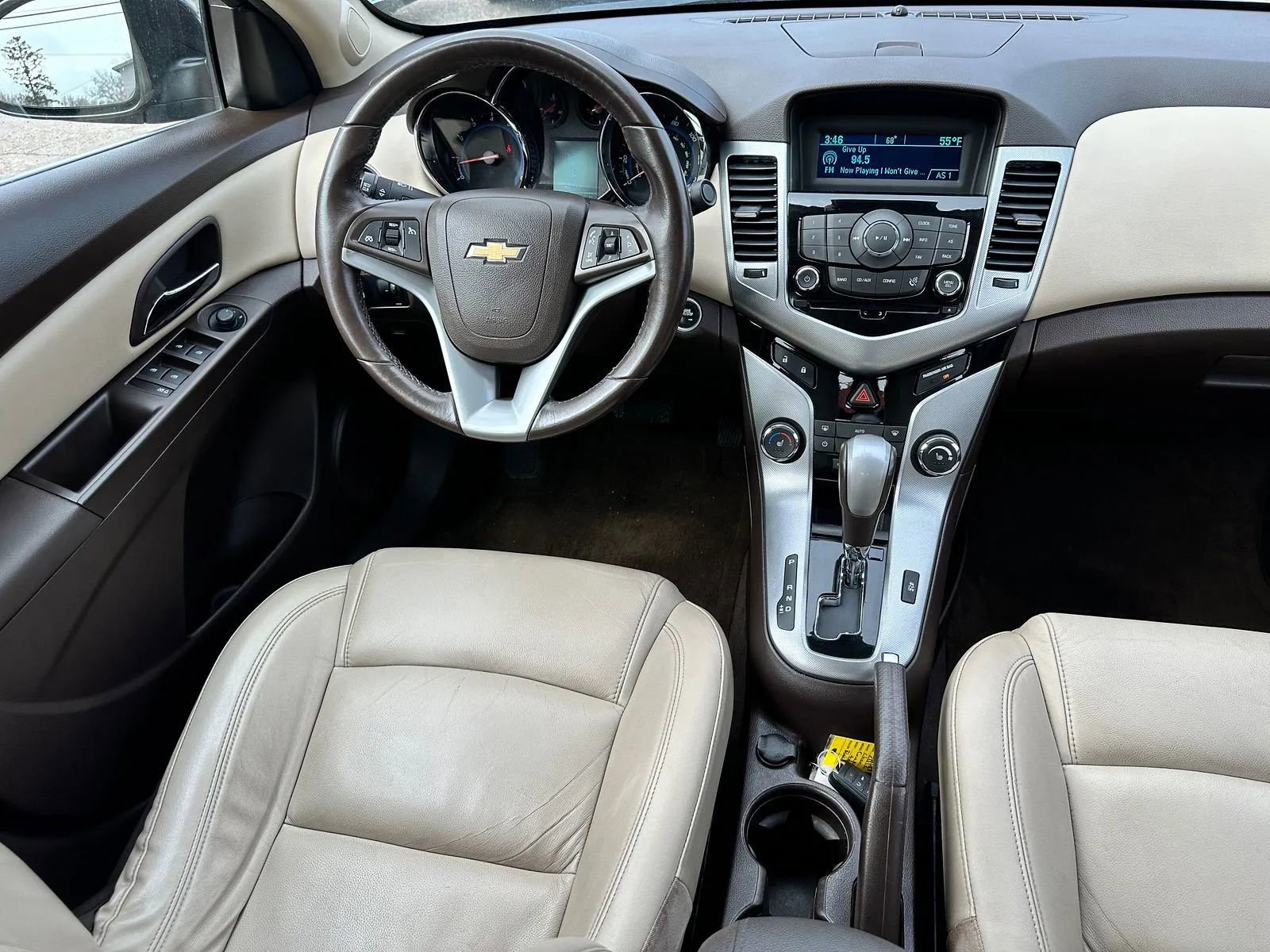 Used 2012 Chevrolet Cruze LTZ FWD image 12