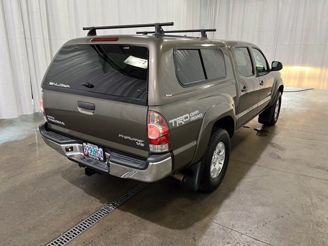 Used 2015 Toyota Tacoma PreRunner w/ TRD Off-Road Package RWD image 5