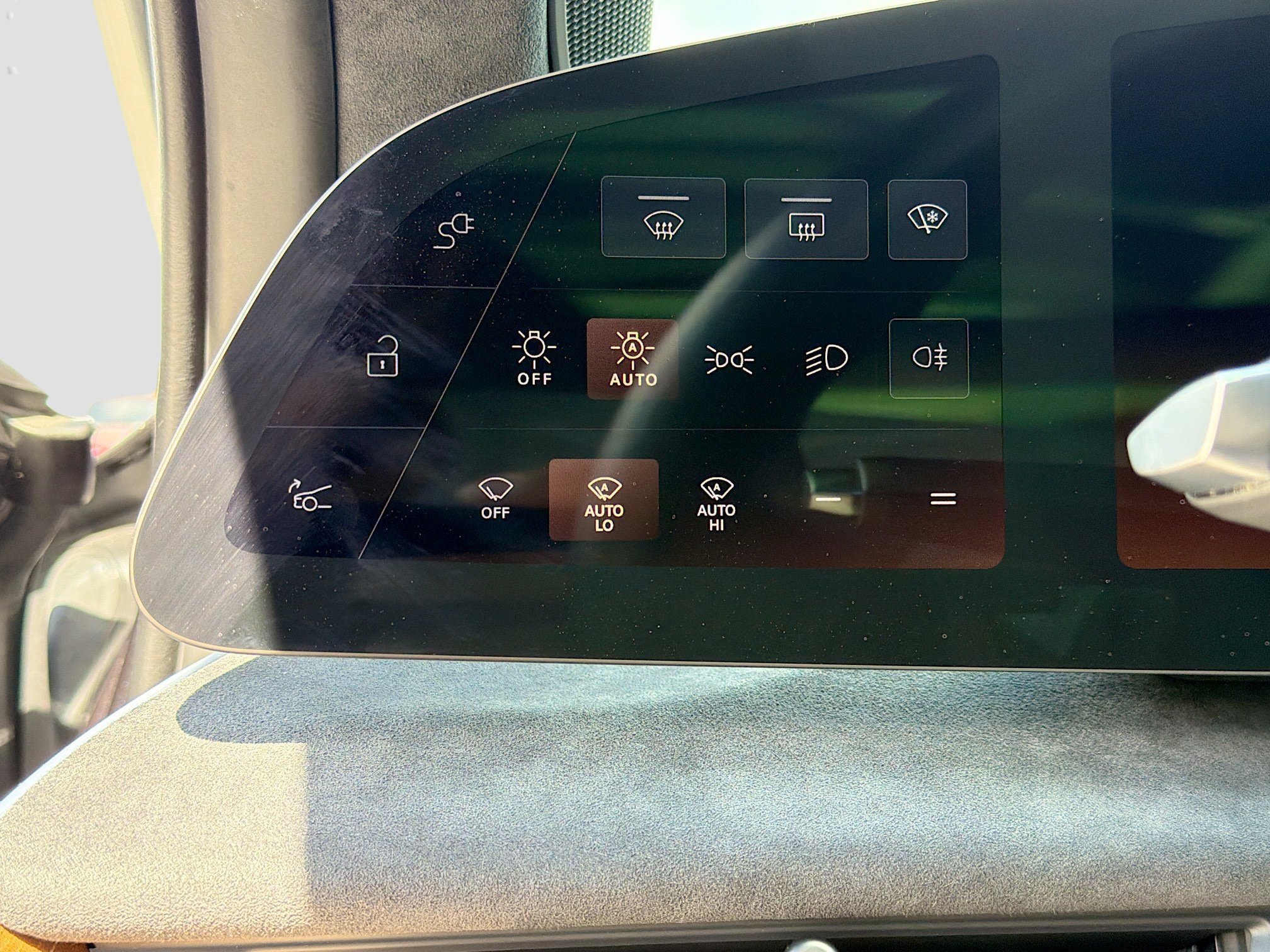 Used 2023 Lucid Air Grand Touring image 35