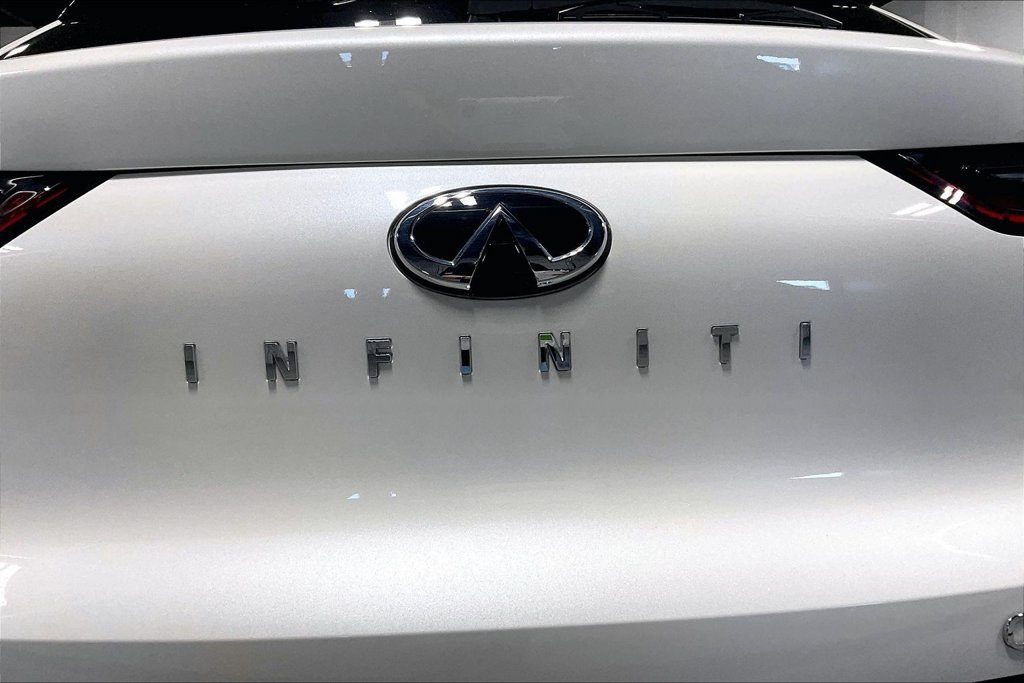 Used 2023 INFINITI QX55 Essential AWD/4WD image 39