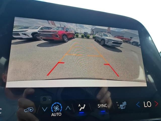 New 2026 Chevrolet Traverse LT FWD image 12