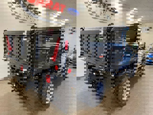 New 2025 Ford F550 4x4 Regular Cab Super Duty image 7