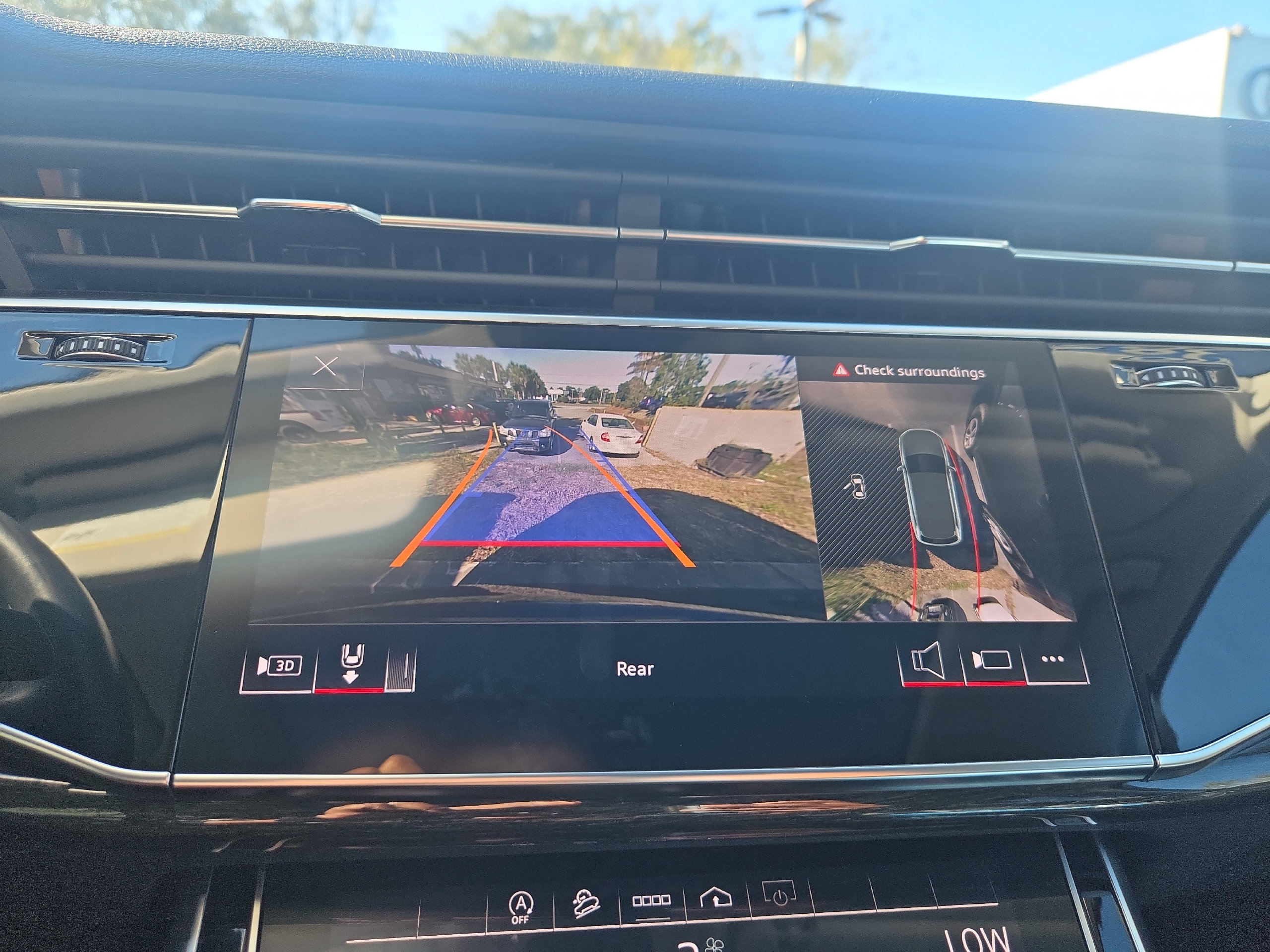 Certified 2023 Audi Q7 3.0T Premium AWD/4WD image 12