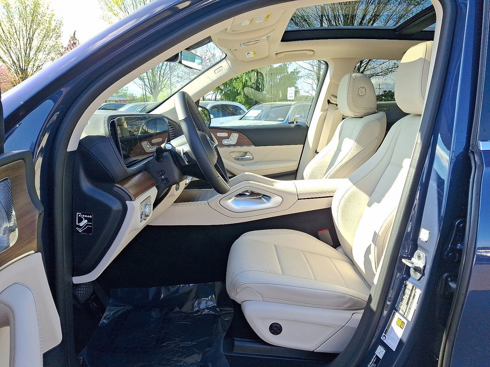 New 2026 Mercedes-Benz GLE 350 4MATIC image 11