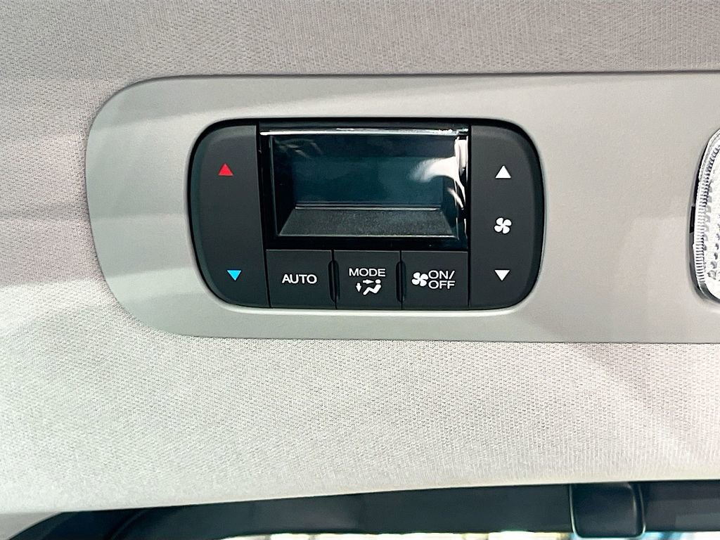 Used 2024 Honda Odyssey EX image 24