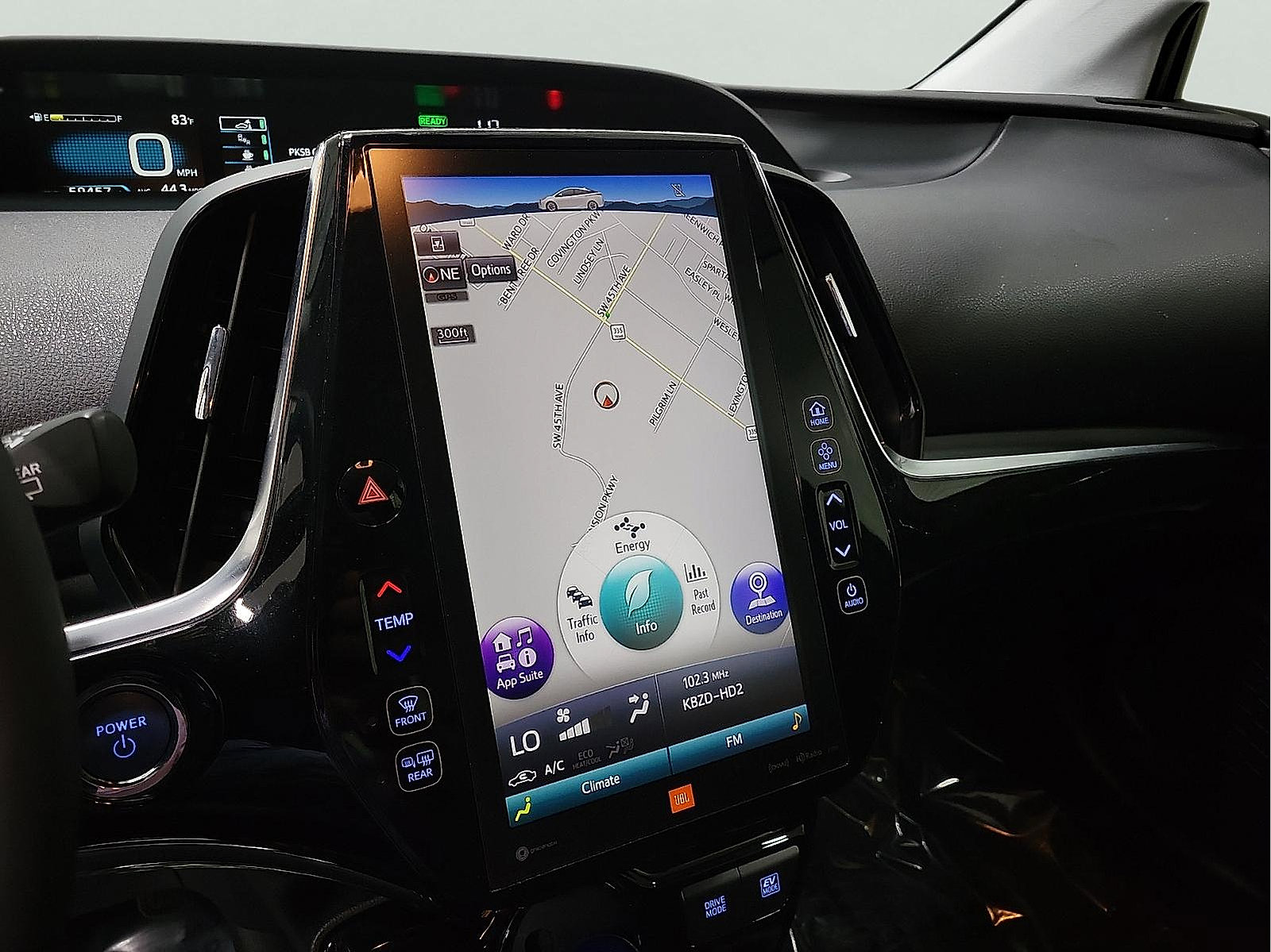 Certified 2019 Toyota Prius Limited image 17