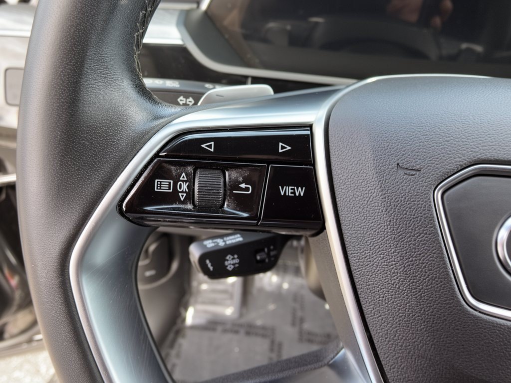 Used 2024 Audi Q8 e-tron Premium AWD/4WD image 18