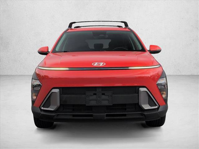Used 2024 Hyundai Kona SEL FWD image 2
