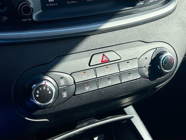 Used 2019 Kia Sorento L image 31