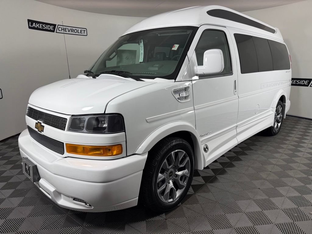 New 2026 Chevrolet Express 2500 w/ Driver Convenience Package RWD image 2