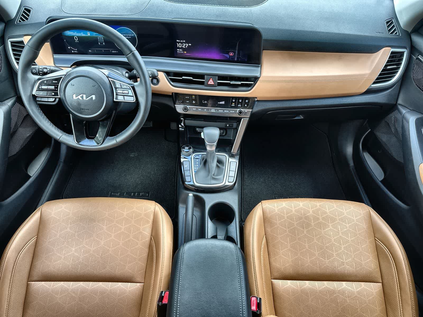Used 2024 Kia Seltos EX FWD image 20