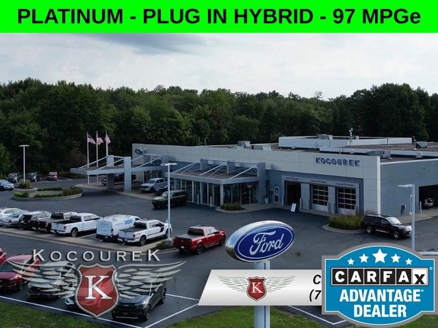 Used 2018 Ford Fusion Energi Platinum FWD image 29