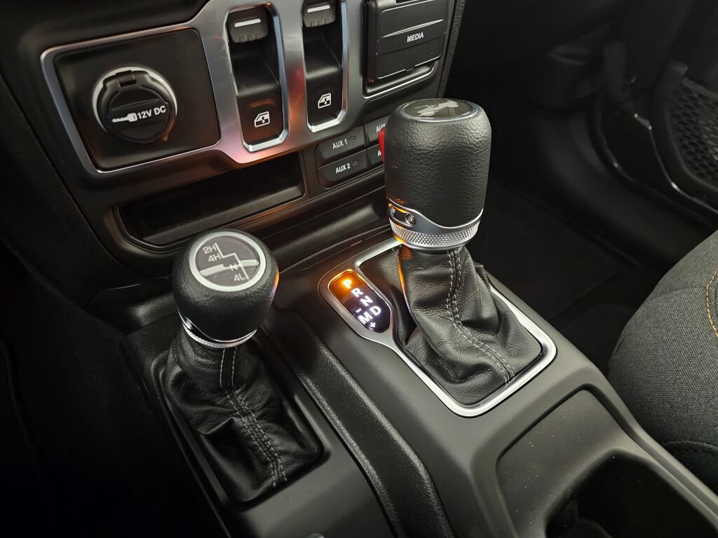 New 2026 Jeep Wrangler Sport AWD/4WD image 30