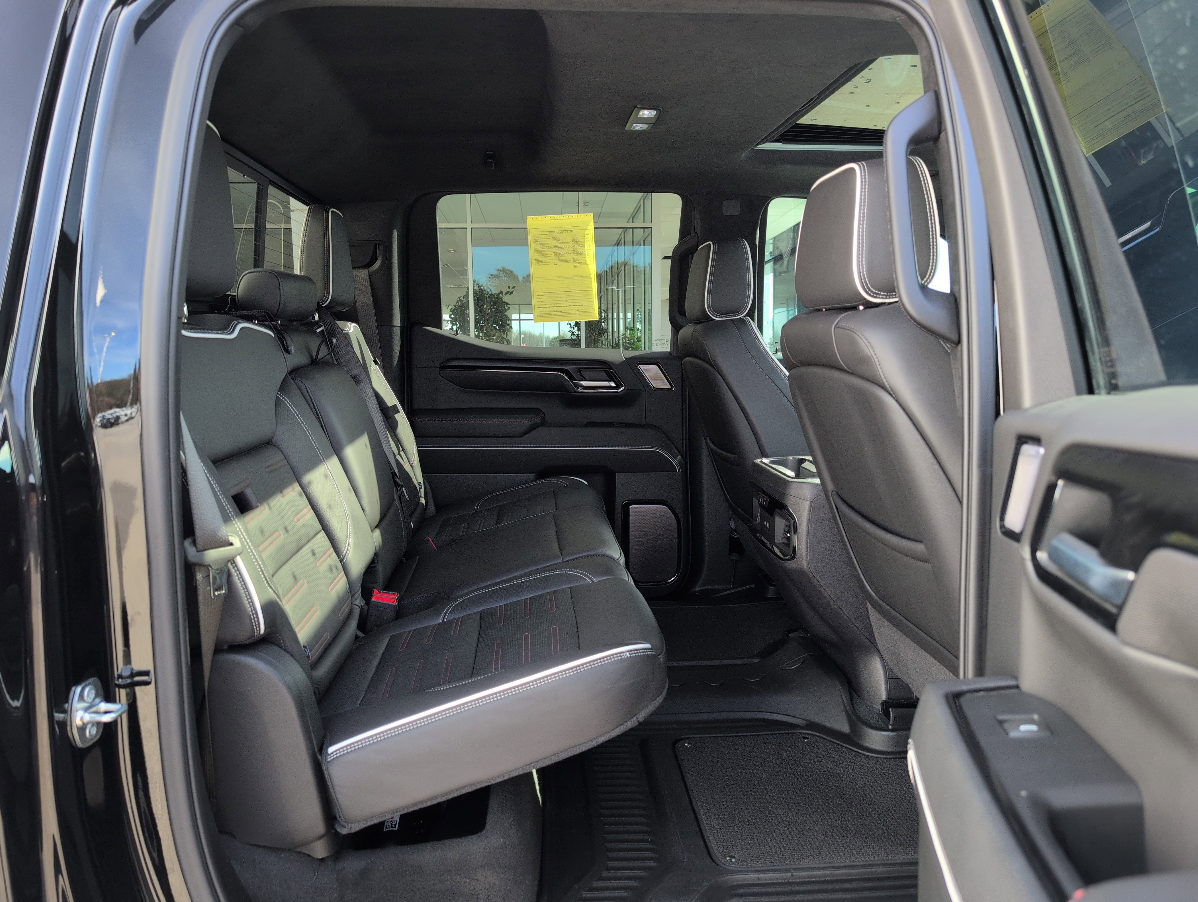 Used 2025 GMC Sierra 1500 AT4X image 35