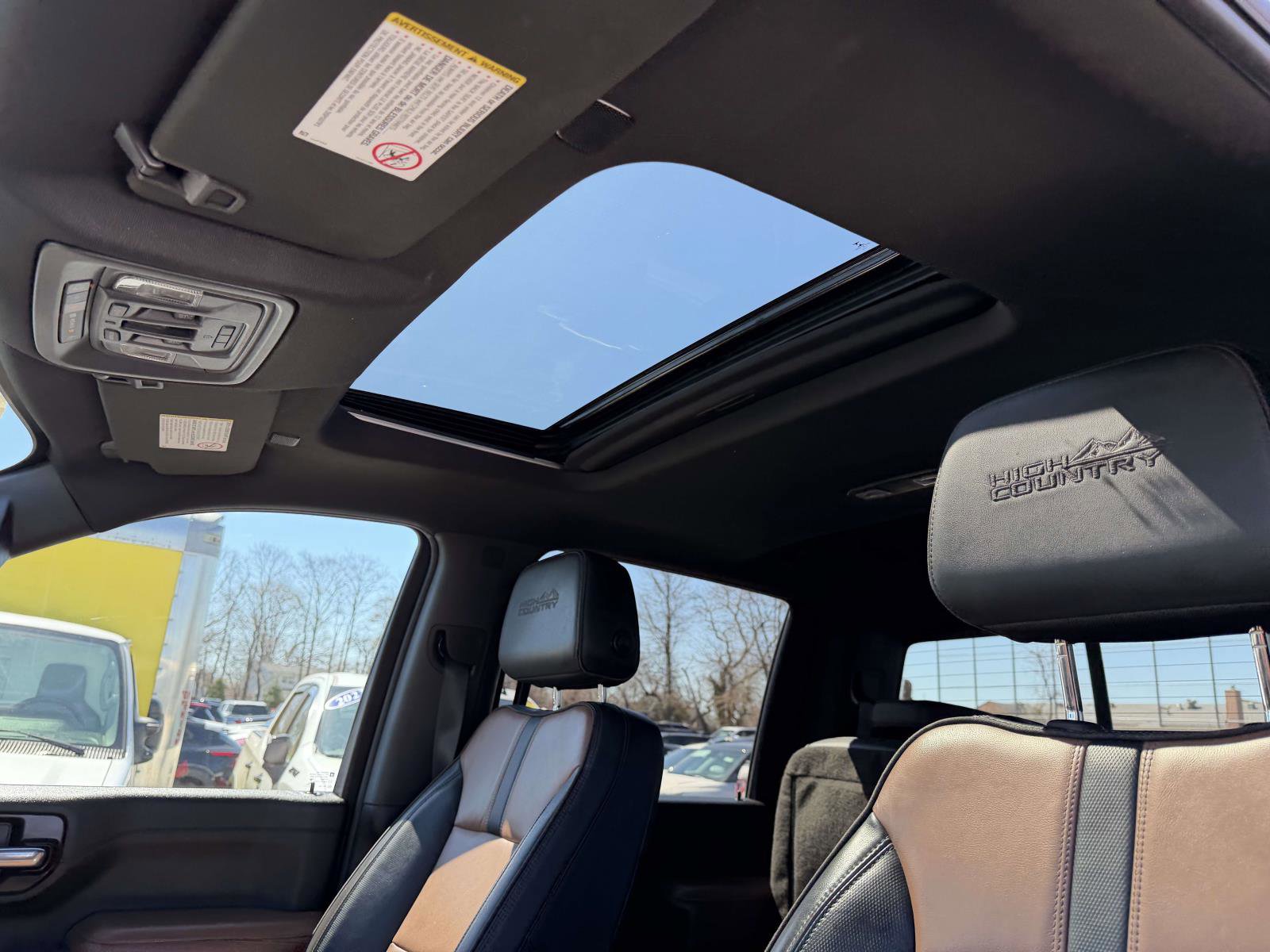 Used 2022 Chevrolet Silverado 3500 High Country w/ Safety Package II image 15